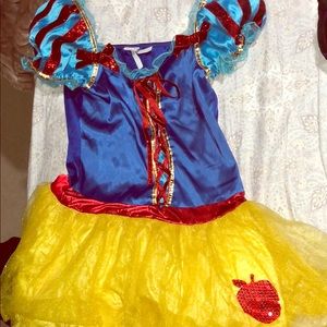Snow White costume